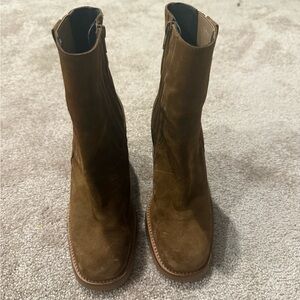 Chocolat Blu Rich Brown Ankle Booties